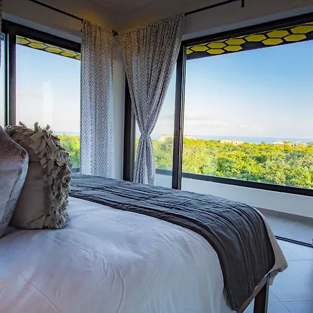 Honey B Suites
